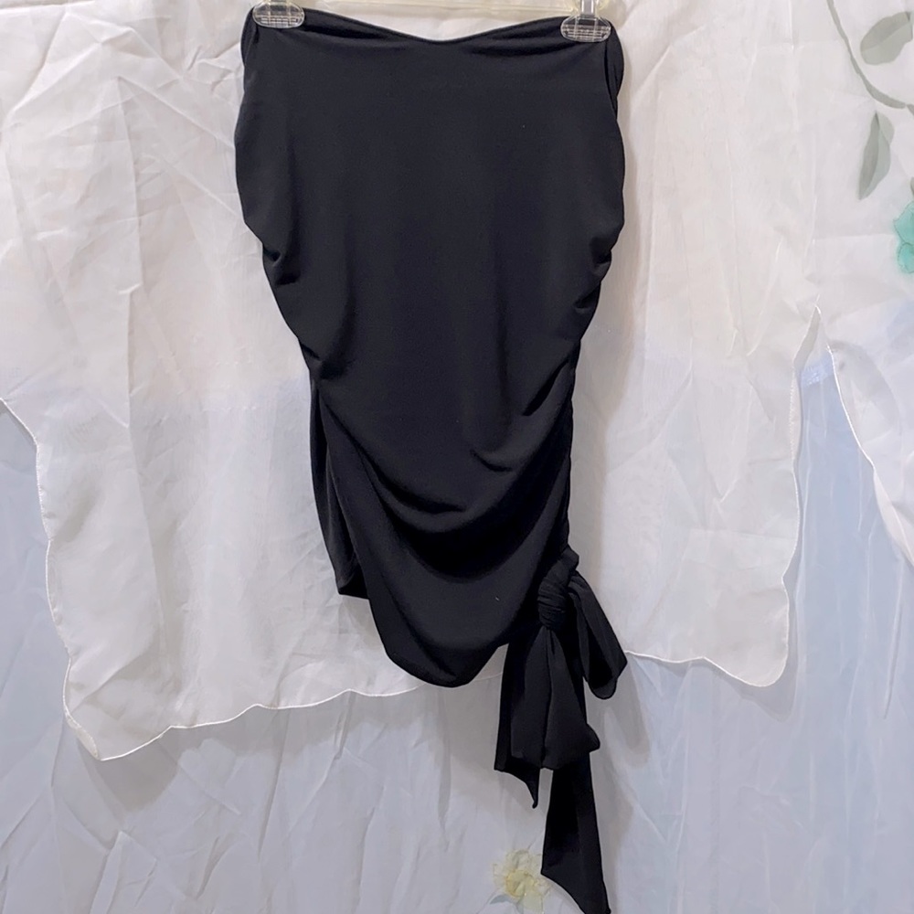 Express Polyester/Spandex Strapless Black Tie Top… - image 1